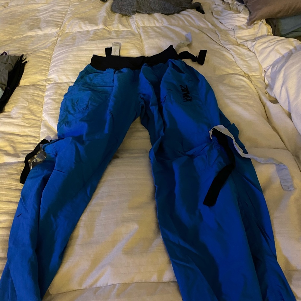 Zumba cargo pants